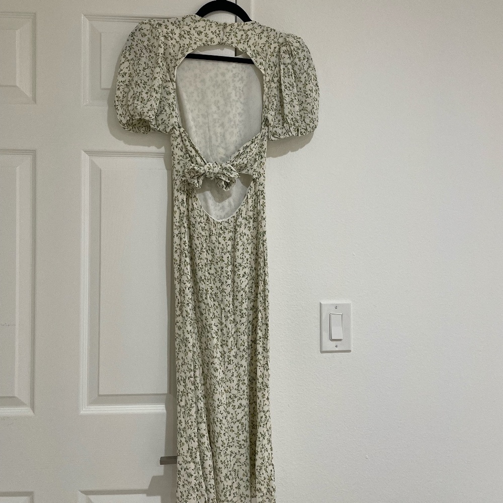 Reformation Palmer Dress - Midi with puff sleeves - Size 0